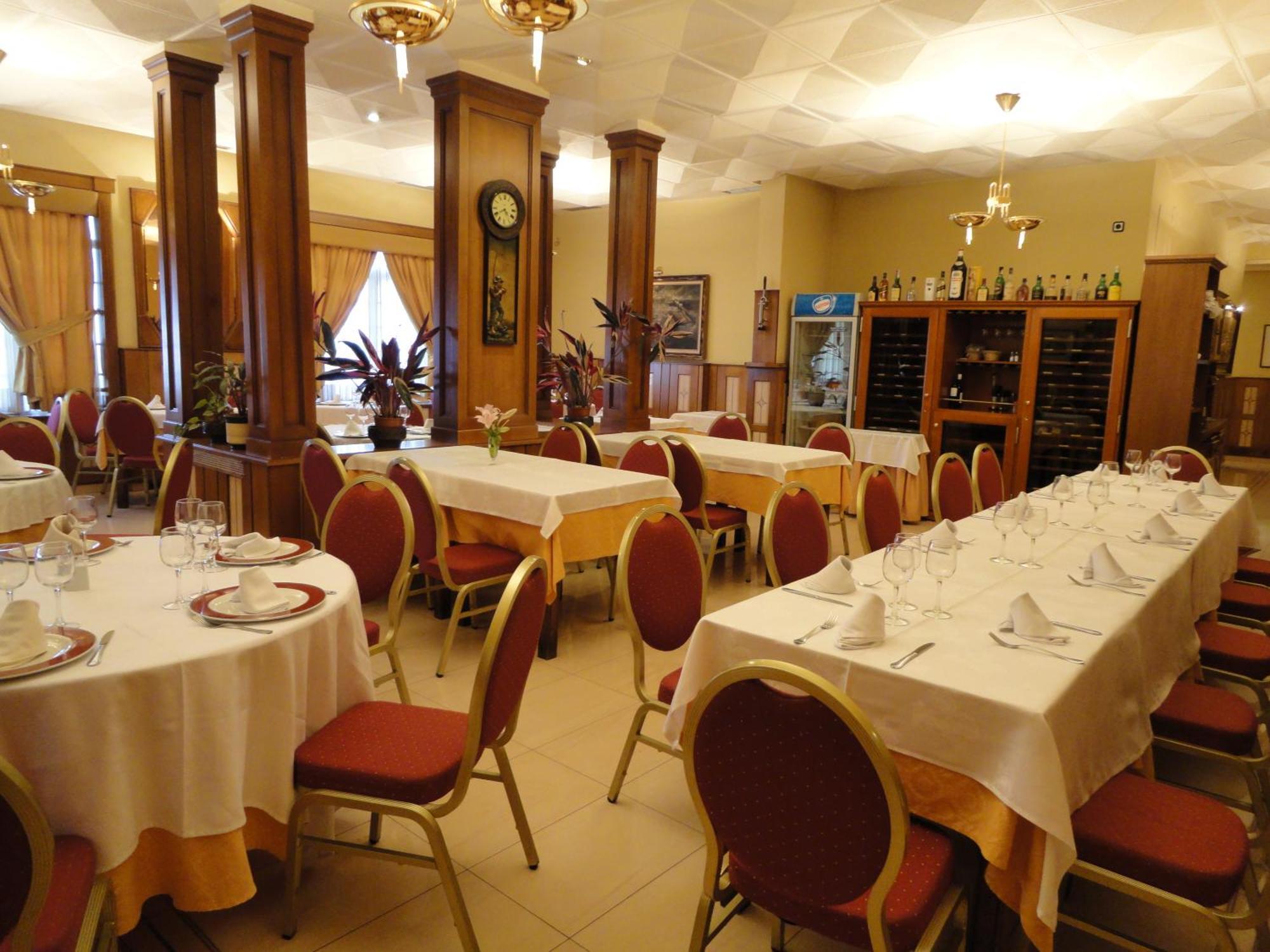 Hotel La Maruxina La Alameda de la Sagra エクステリア 写真